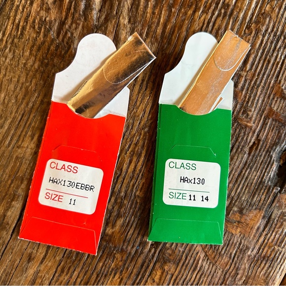 Sewing Machine Supplies & Tool Kit - Picture 5 of 7